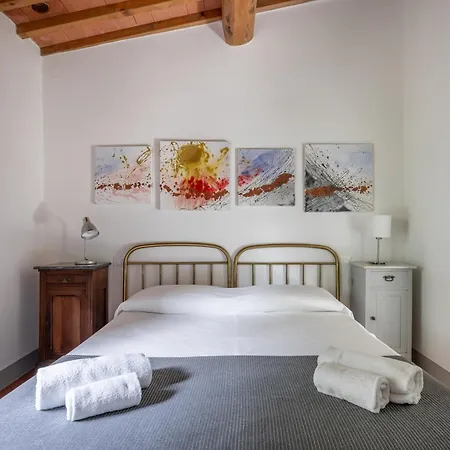 La Casa Nel Bosco D'arte- In Chianti, House With Private Garden Villa