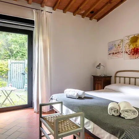 Villa La Casa Nel Bosco D'arte- In Chianti, House With Private Garden *